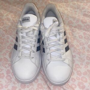 adidas black and white sneaker